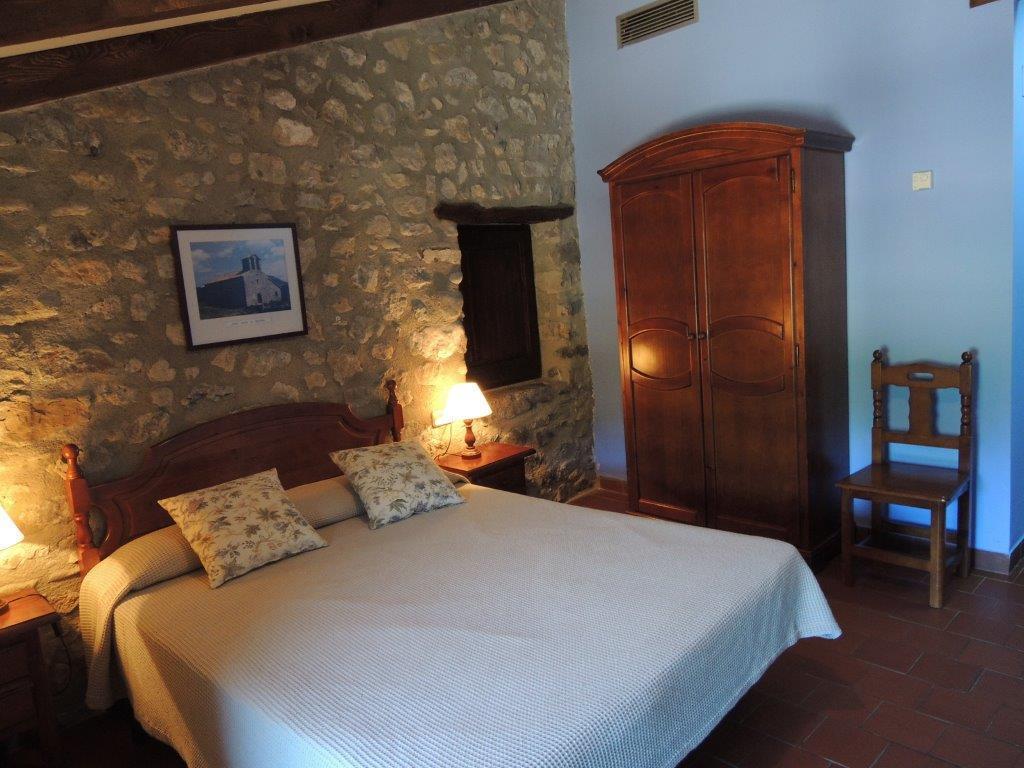 Hostal De La Rovira Oix Extérieur photo