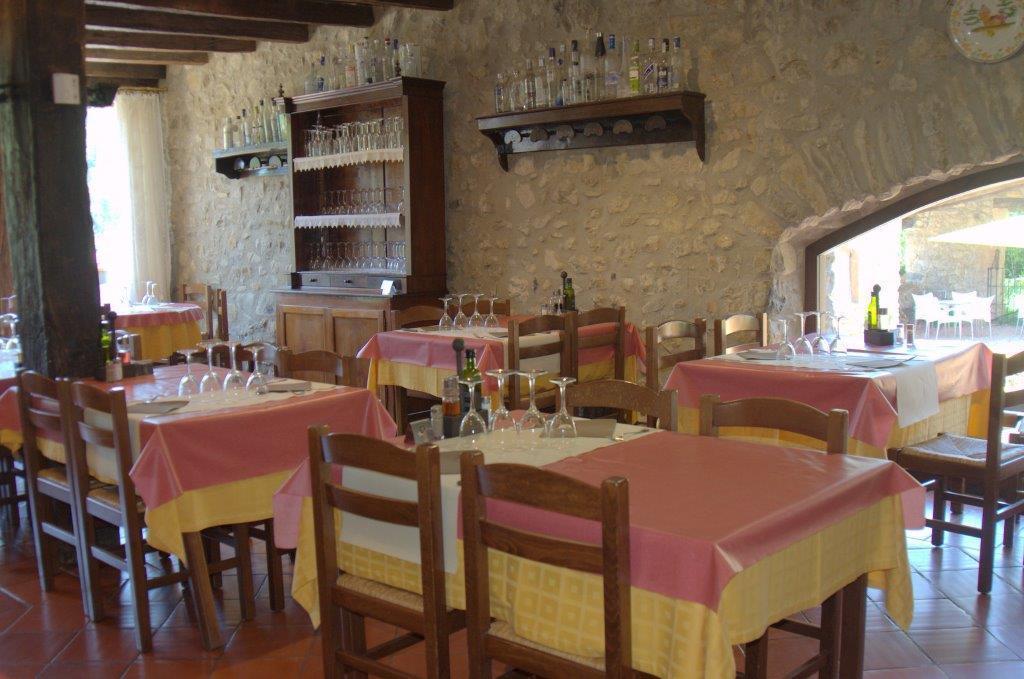 Hostal De La Rovira Oix Extérieur photo